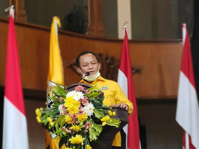 Ketua DPD Golkar Jatim M Sarmuji