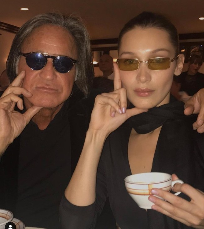 Mohamed Anwar Hadid dan Bella Hadid sama-sama berharap adanya kedamaian di Palestina. “Sending love and light and prayers to my Palestinian 🇵🇸 brothers & sisters and Everyone around the world IM PRAYING FOR PEACE AND LOVE TO THE WORLD PEACE AND LOVE TO EVERYONE!,” tulis ayah Bella Hadid di Instagram. Foto: Dok. Instagram Mohamed Hadid