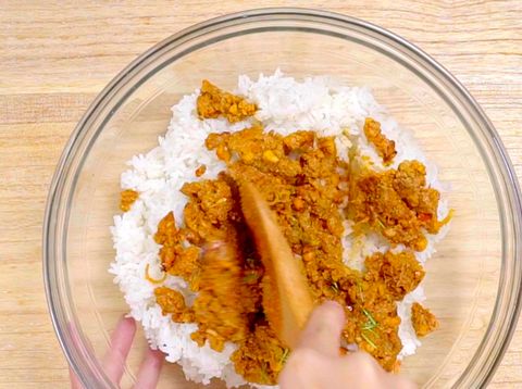 Nasi Tutug Sapi Pedas Terasi