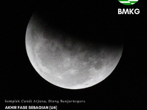 Rupa Gerhana Bulan dari Dieng, Nih