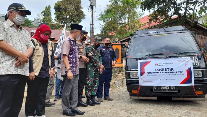 Pengiriman logistik untuk PSU Pigub Jambi