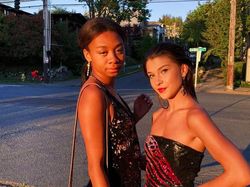 Putri Bungsu Bill Gates Umbar Kemesraan dengan Pacar