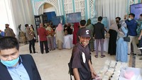 Resepsi pernikahan putri Hadi digelar di Hotel Mesra Samarinda, Rabu (27/5/2021). detikcom memantau langsung dari luar gedung tempat resepsi pernikahan Khaulah digelar. (Foto: Dok. Istimewa)  