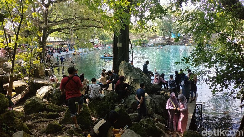 Situ Cicerem di Kuningan Situ Cicerem di Kuningan, Jabar