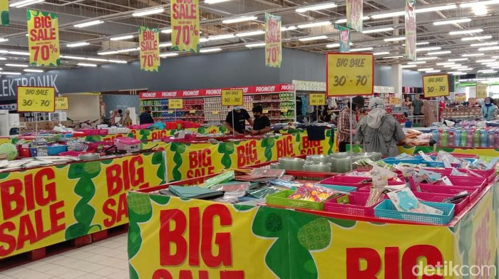 Giant masuk dalam daftar retail yang harus tutup selama pandemi
