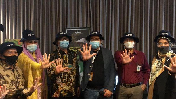 Melalui Agree sebuah aplikasi agregator agribisnis buatan Digital Next Business (DXB) Telkom, punya misi mencetak petani digital.