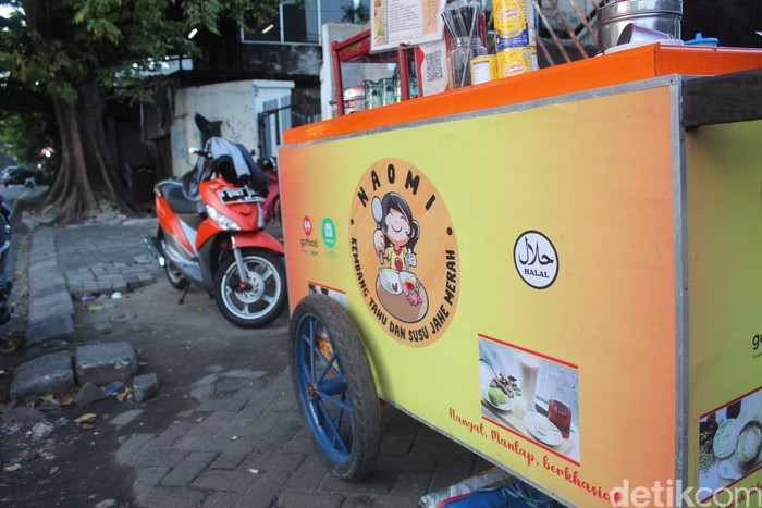 Kembang Tahu Viral yang Jadi Langganan Milenial hingga Dewi Persik