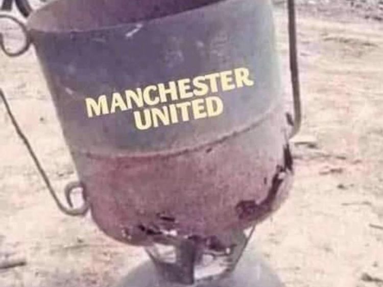 Meme-meme MU yang Gagal Jadi Juara Liga Europa