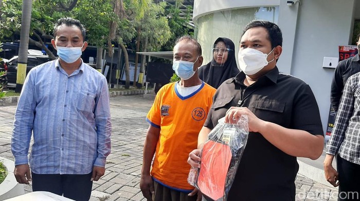 persetubuhan di surabaya
