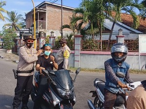 Polisi di NTB Tes Swab Acak 41 Pengendara, Hasilnya Semua Negatif