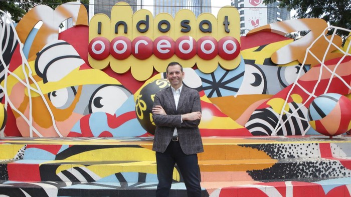 President Director and CEO Indosat Ooredoo, Ahmad Al-Neama