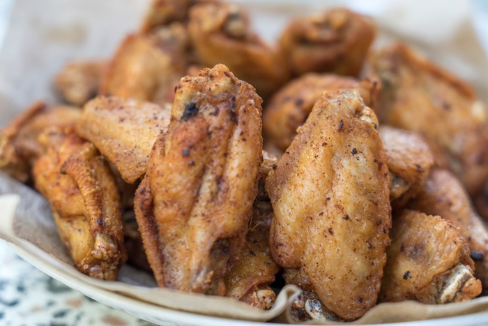 Resep Sayap Ayam Goreng Bawang dan Merica Resep Sayap Ayam Goreng Bawang dan Merica