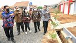 Penyerahan Kunci Rumah ke ASN Lampung