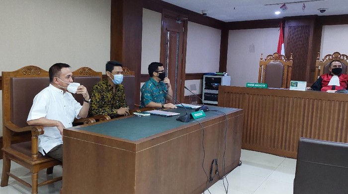 Sidang PK Eks Gubernur Aceh Irwandi Yusuf
