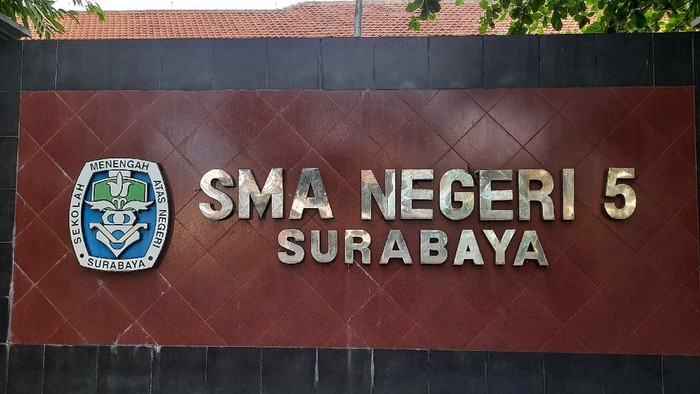 SMAN 5 Surabaya