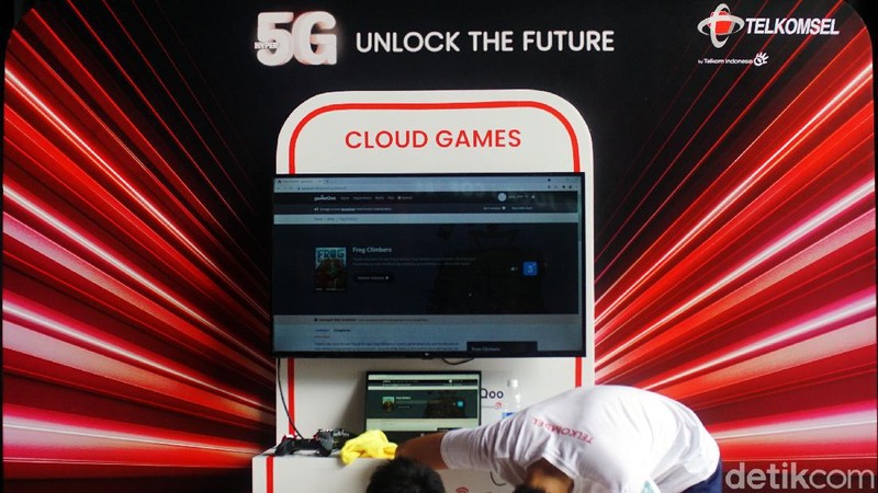 Telkomsel menjadi provider pertama yang menerapkan 5G di Indonesia dengan mengusung tema '5G Unlock The Future' yang resmi diluncurkan hari ini, Kamis (27/5/2021).