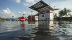 Foto: Kawasan Muara Baru Juga Banjir Rob Usai Gerhana Bulan
