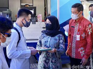 Teman Netra di Banyuwangi Kini Bisa Akses Dokumen Kependudukan Braille