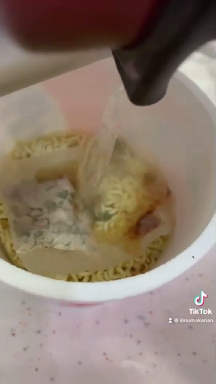 Keren! Eksperimen Edible Film Untuk Kemasan Mie Instan Ramah Lingkungan