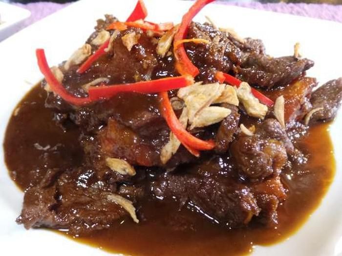 Krengsengan Daging Sapi
