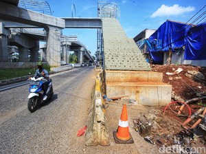 JPO Tapal Kuda Lenteng Agung Diperkirakan Selesai Akhir Juni