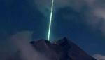 Penampakan Cahaya Diduga Meteor Jatuh di Puncak Merapi