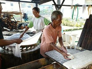 Perajin Tahu Tempe Mogok 3 Hari!