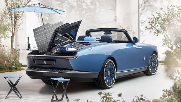 Rolls-Royce Boat Tail