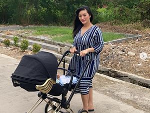Balik Lagi ke Dunia Entertainment, Zaskia Gotik Deg-degan