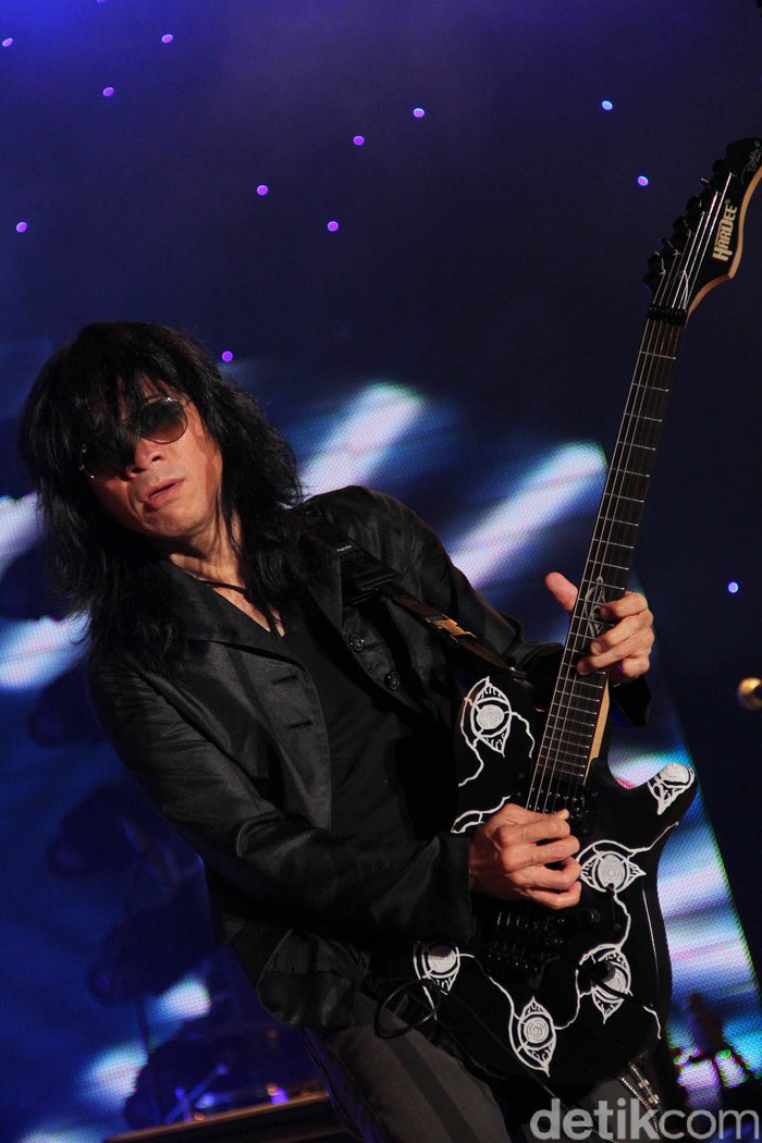 Abdee Slank FILE FOTO: Abdee Negara atau yang akrab dipanggil Abdee Slank saat tampil bermusik dengan grup bandnya Slank, di Jakarta