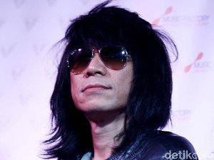 Mundur dari Komisaris Telkom, Segini Kira-kira Gaji yang Dilepas Abdee Slank