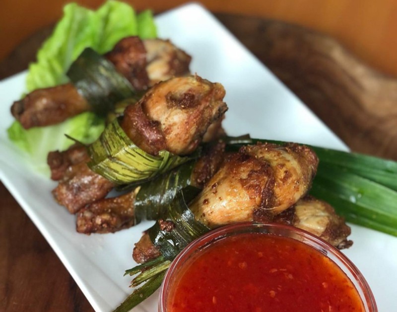 Ayam Goreng Bungkus Pandan