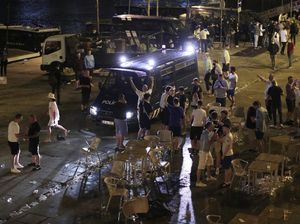 Duh, Fans Man City dan Chelsea Baku Hantam di Porto