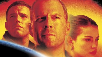 Armageddon adalah film blockbuster tahun 1998 tentang tim astronaut yang dipimpin aktor Bruce Willis dengan misi bunuh diri menghancurkan asteroid di antariksa sebelum menabrak dan menghancurkan Bumi. Film ini juga mempopulerkan lagu legendaris I Dont Want to Miss a Thing oleh Aerosmith. Foto: IMDB
