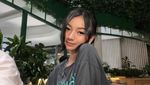 Cantiknya Glenca Chysara saat Ngopi di Kafe Kekinian