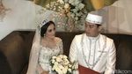Senyum Semringah Ifan Seventeen dan Citra Monica Usai Menikah
