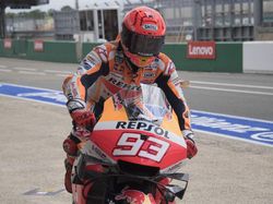 Marc Marquez Crash di MotoGP Italia, Bagnaia Juga