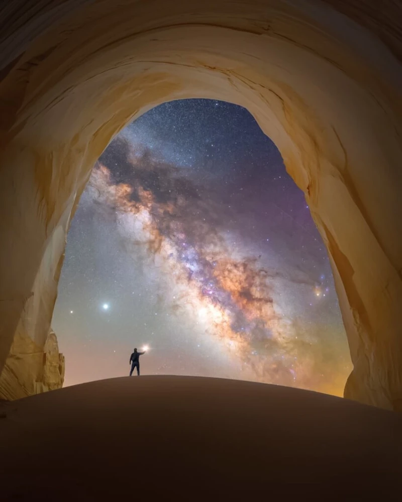 Foto Galaksi Bima Sakti yang terpilih dalam Milky Way Photographer of the Year 2021