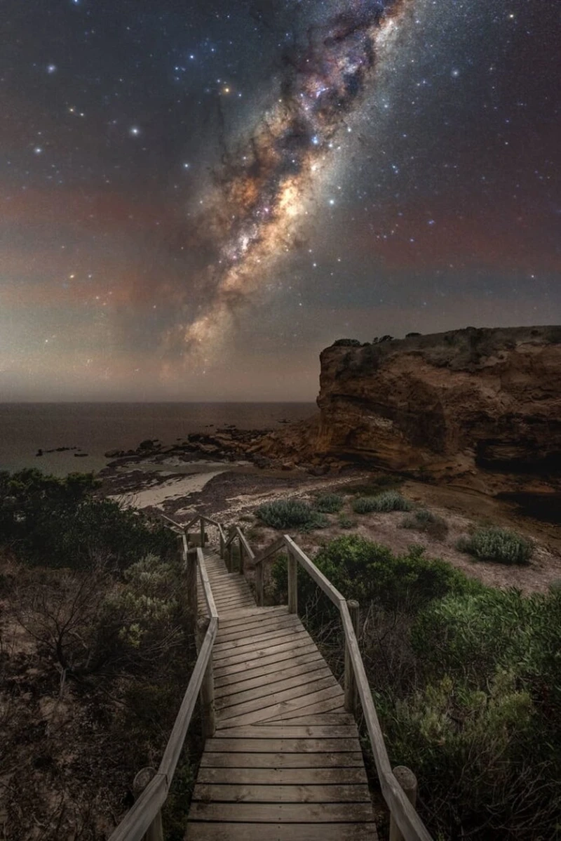 Foto Galaksi Bima Sakti yang terpilih dalam Milky Way Photographer of the Year 2021