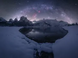 Potret Milky Way dari Penjuru Dunia yang Menyihir Mata