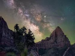 Potret Milky Way dari Penjuru Dunia yang Menyihir Mata