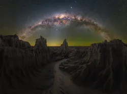 Potret Milky Way dari Penjuru Dunia yang Menyihir Mata