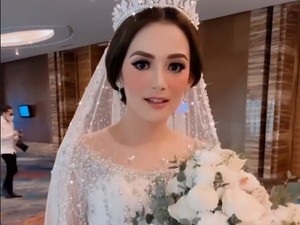 10 Potret Citra Monica Dipersunting Ifan Seventeen, Cantik dengan Adat Melayu