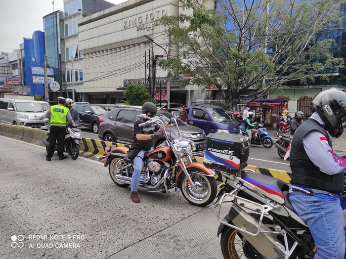 Terobos Busway di Jakpus, Konvoi Moge Ditindak Polisi!