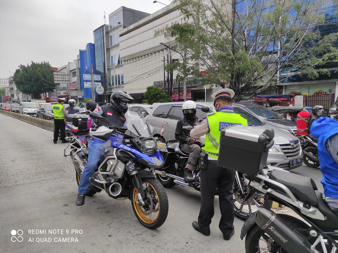 Terobos Busway di Jakpus, Konvoi Moge Ditindak Polisi!