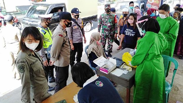 Tes Swab Acak di Lombok Utara