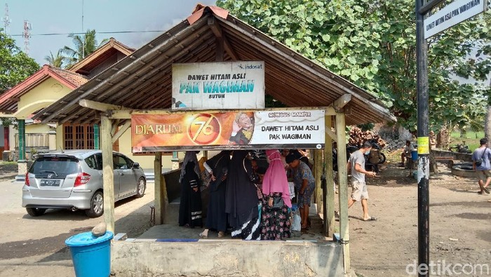 Es Dawet Jembut Kecabut Khas Purworejo, Namanya Jorok Tapi Rasanya Enak