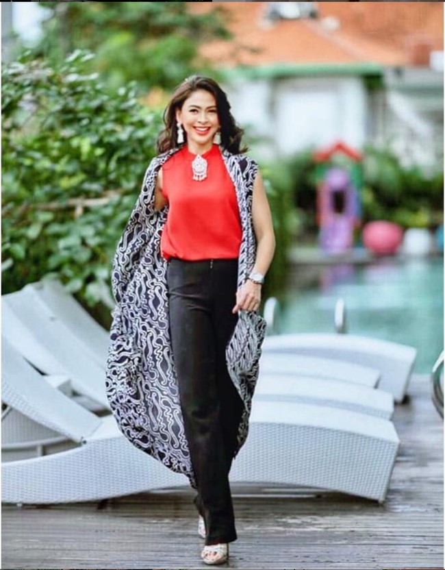 Jadi Puteri Indonesia 1992, Indira Soediro dikirim ke Meksiko untuk menjadi perwakilan Indonesia di ajang Miss Universe 1993. Foto: Instagram/@ms.indirasoediro