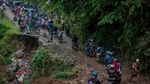 Jalan Penghubung Banten-Jawa Barat Longsor
