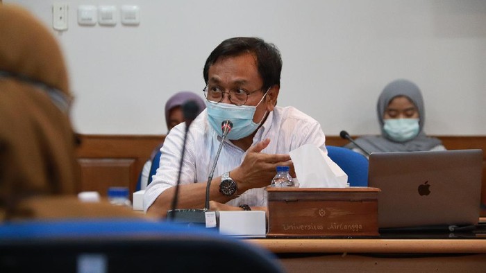 Ketua tim peneliti Vaksin Merah Putih Unair Prof Dr Fedik Abdul Rantam drh